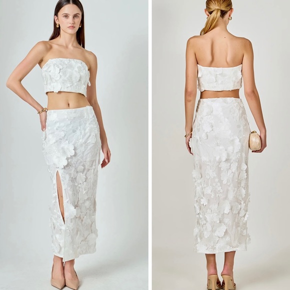Endless Rose White 3D Embroidered Floral Lace Semi Sheer Pencil Midi Skirt NEW - Picture 3 of 14